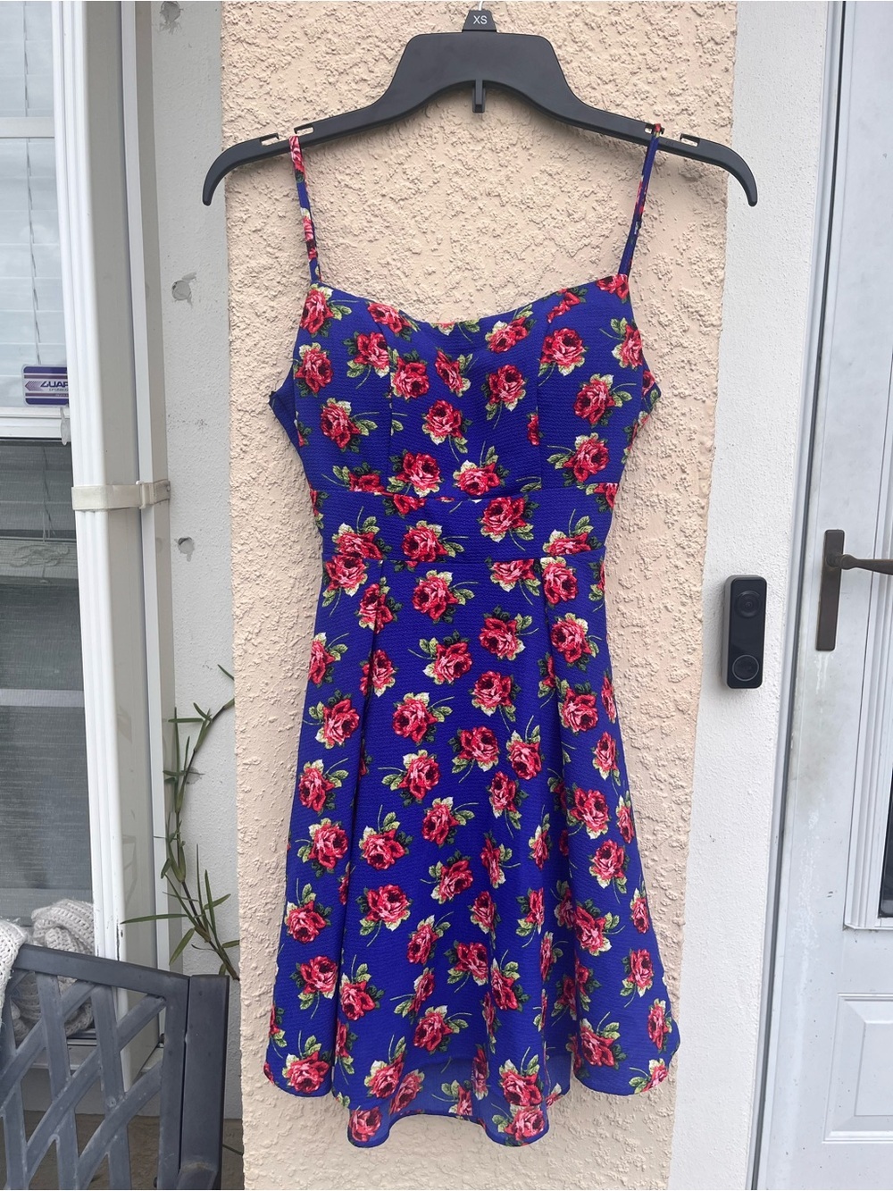 Darlin Royal Blue Floral Skater Dress - Size Junior's 1/2 - Picture 12 of 12
